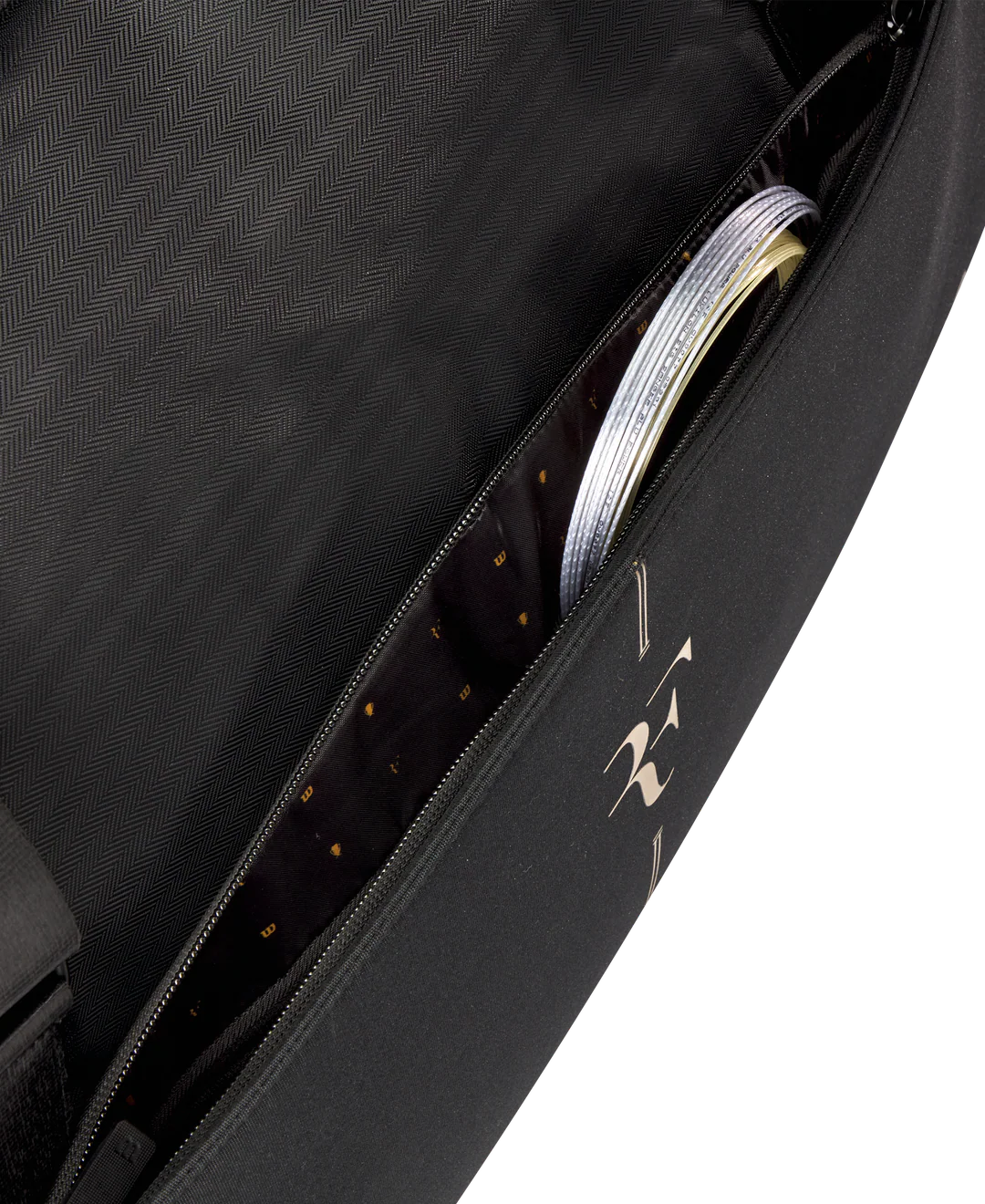 Selkirk AMPED Invikta Midweight view 1